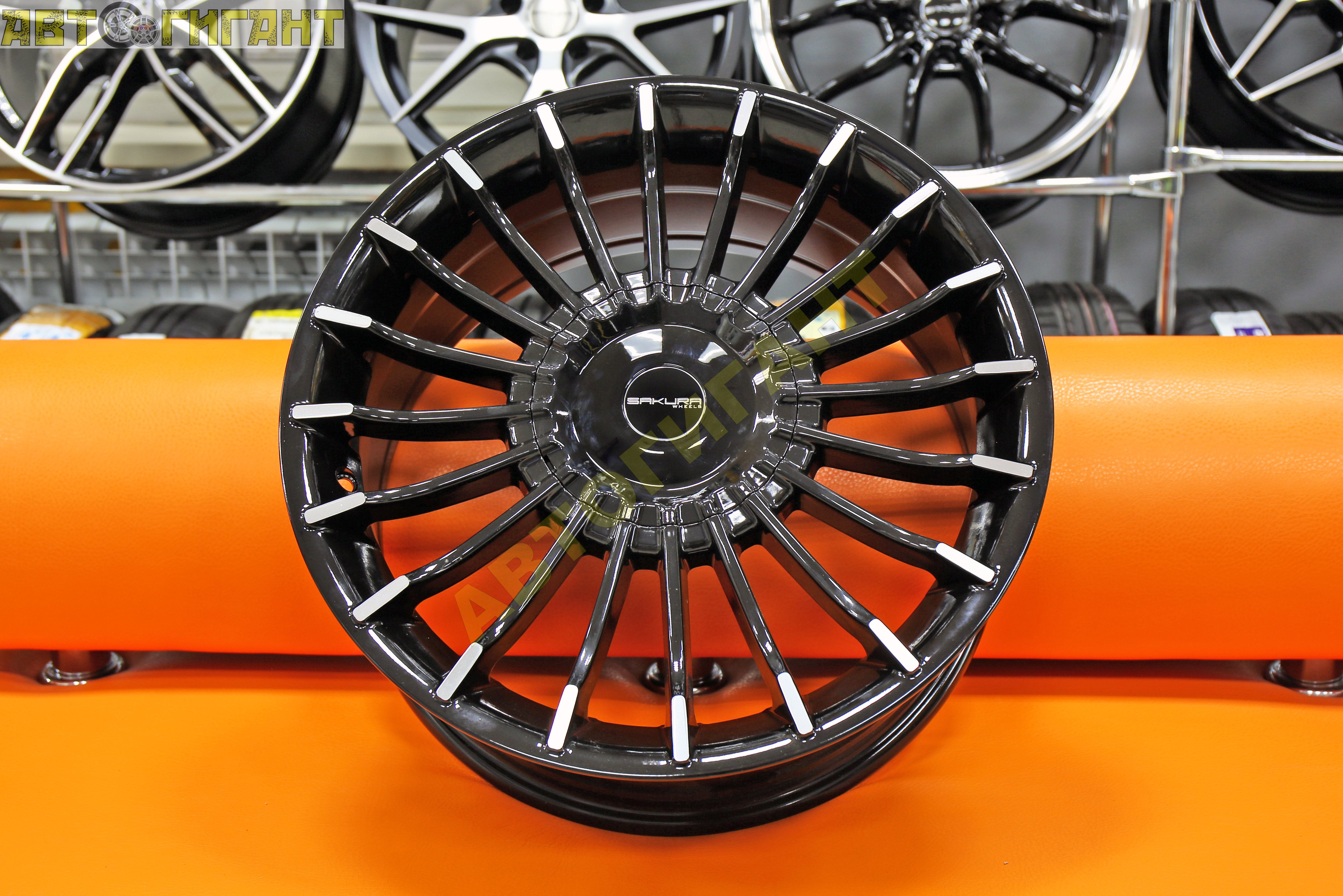 Диск литой Sakura Wheels 1139 (329) R17*7.0 4*100/98 ET +35 ЦО 73,1мм  купить в Барнауле и Бийске